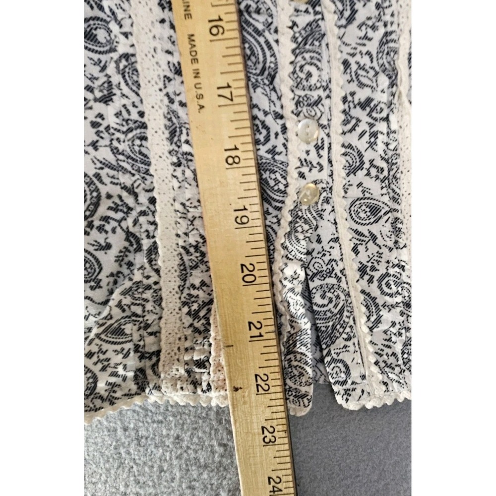 Gloria Vanderbilt Boho Chic Paisley Shirt Size Large Lace Panel Cottagecore EUC - Picture 9 of 9